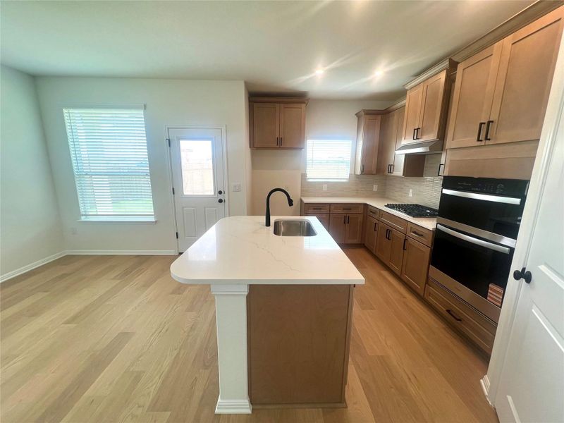 Furnished interior view inside a new home in Porter Country, Buda (Image 7).