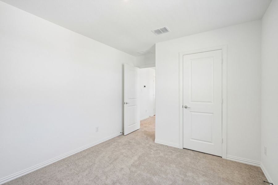 Spacious, unfurnished interior of a new home in River Ridge, Crandall (Image 31). Spacious, unfurnished interior of a new home in River Ridge, Crandall (Image 31).