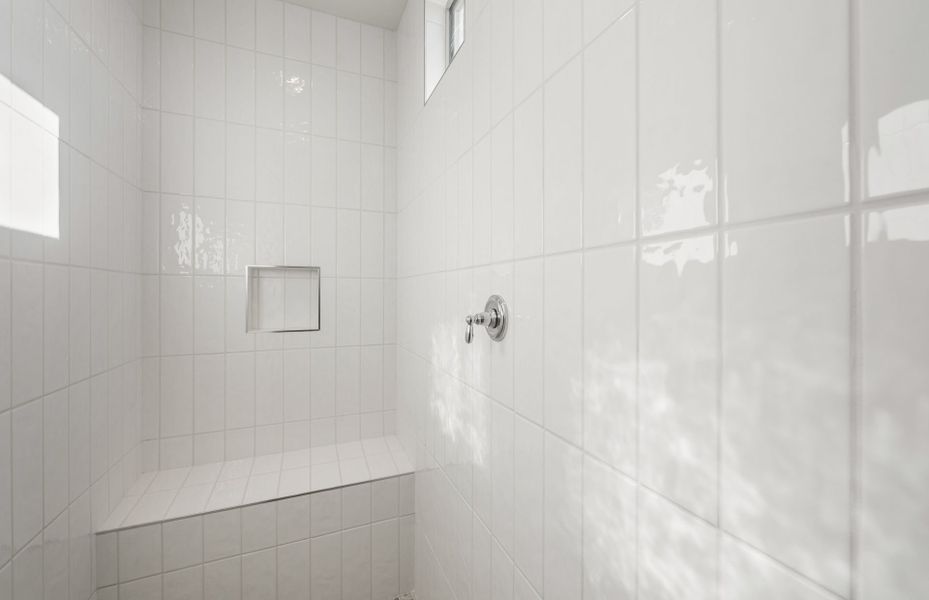 Close-up of interior finishes inside a home in Visara, Surprise (Image 17).