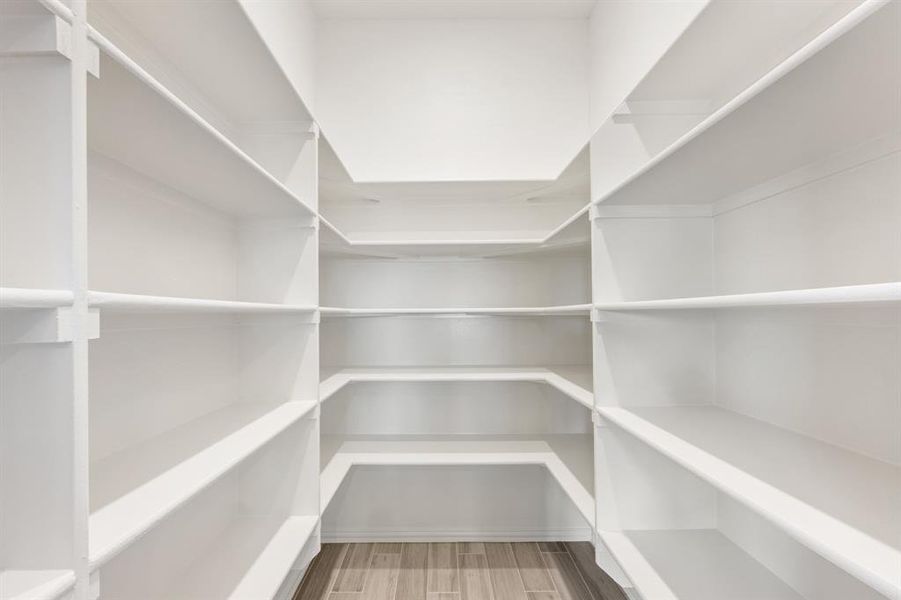 Spacious, unfurnished interior of a new home in Villages of Walnut Grove, Midlothian (Image 23). Spacious, unfurnished interior of a new home in Villages of Walnut Grove, Midlothian (Image 23).