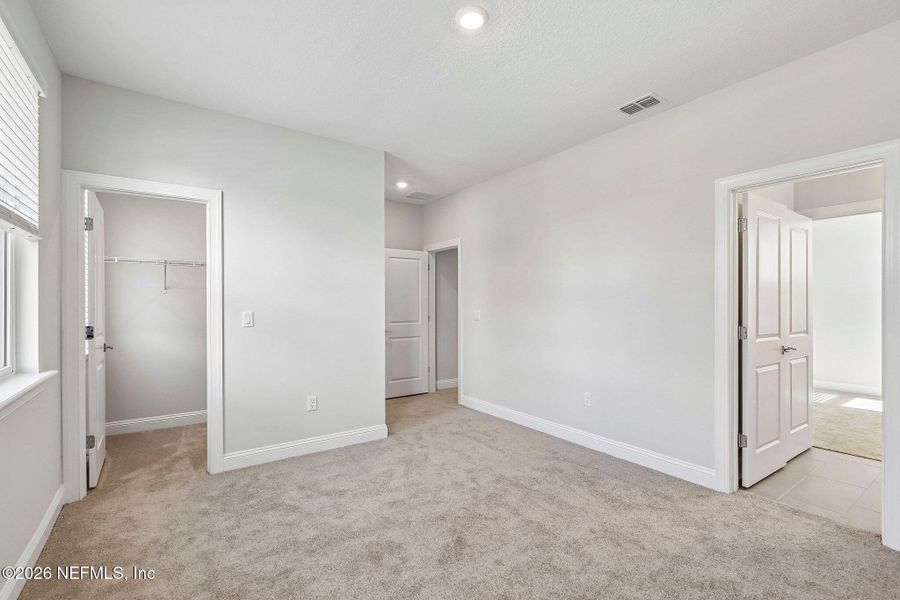 Spacious, unfurnished interior of a new home in , St. Augustine (Image 50).