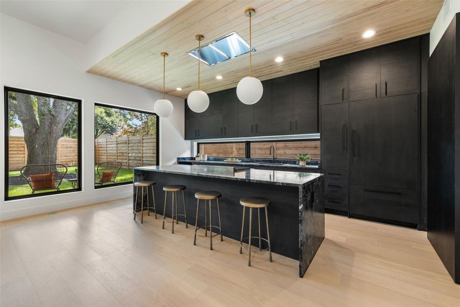 Community amenities in , Austin (Image 34).
