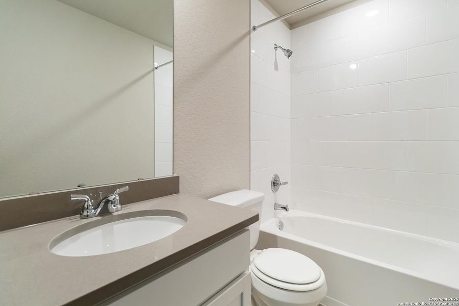 Furnished interior view inside a new home in Timber Creek, San Antonio (Image 7).
