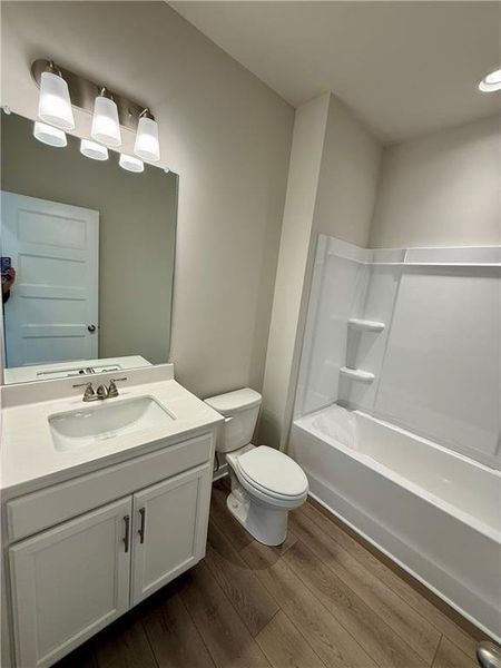 Furnished interior view inside a new home in Ponderosa Farms Estates, Gainesville (Image 8). Furnished interior view inside a new home in Ponderosa Farms Estates, Gainesville (Image 8).