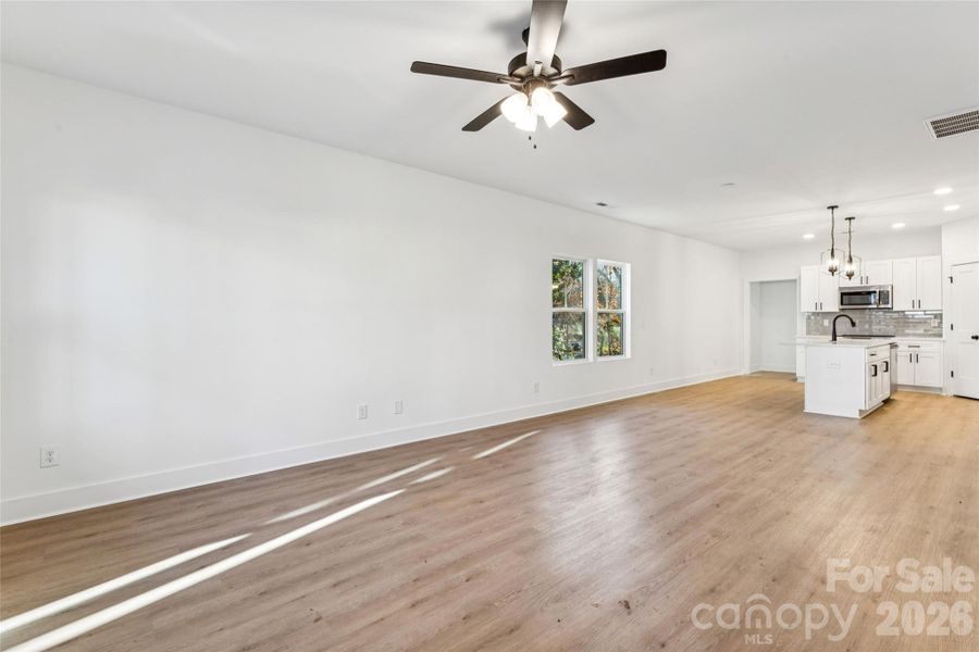 Spacious, unfurnished interior of a new home in , Spencer (Image 16).