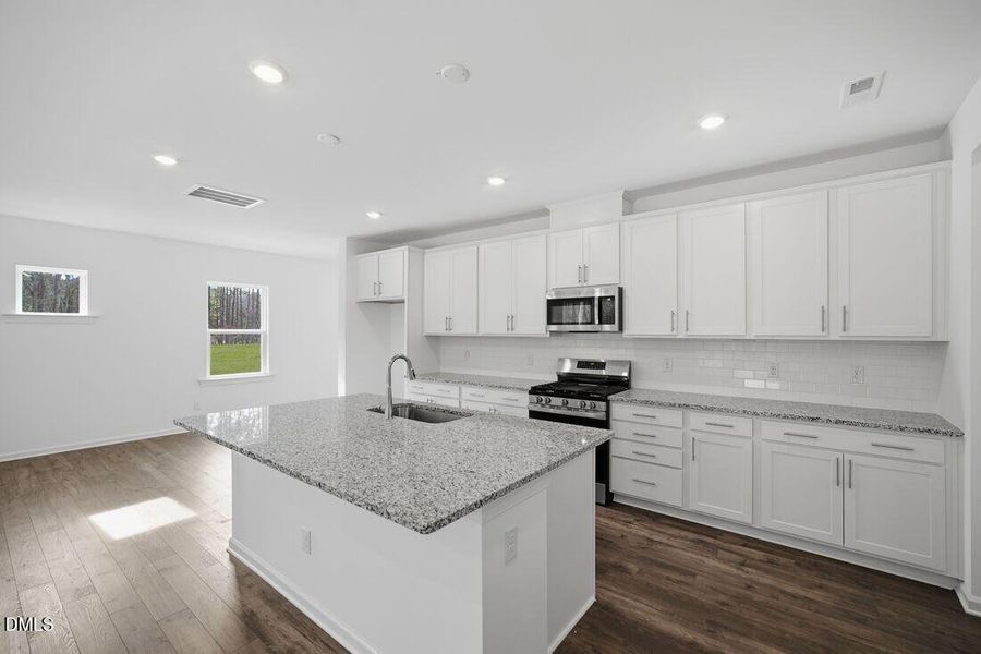 hj-nc-raleigh-eagle-trace-stella-lot-34-