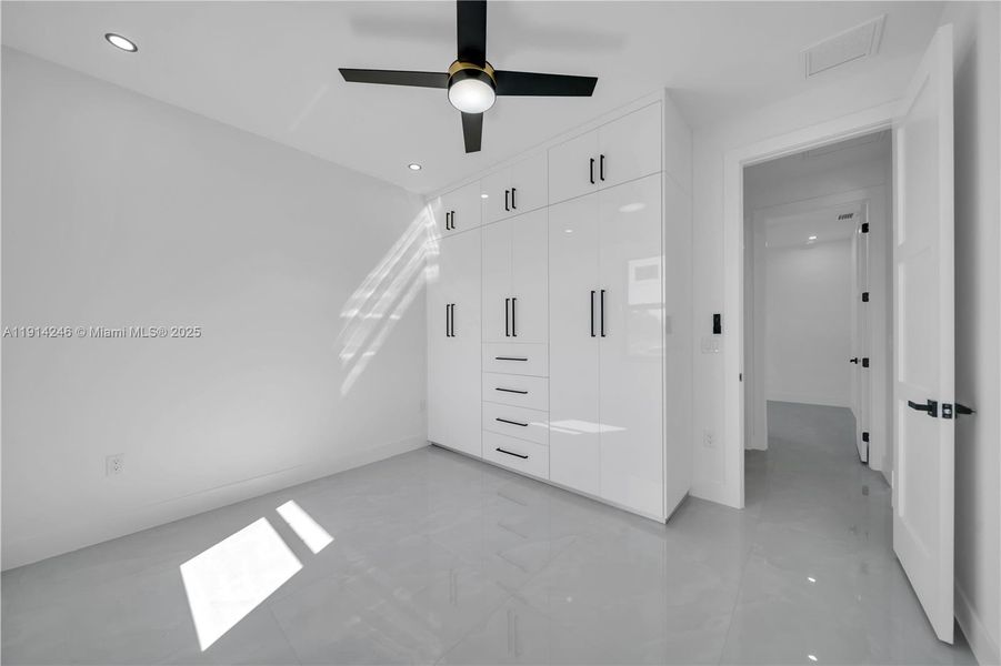 Spacious, unfurnished interior of a new home in , Lehigh Acres (Image 18). Spacious, unfurnished interior of a new home in , Lehigh Acres (Image 18).