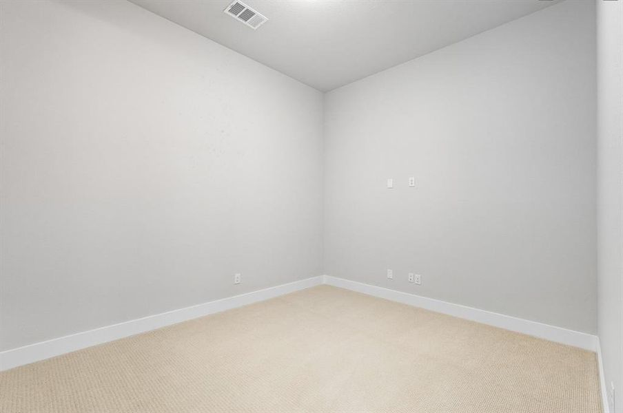 Spacious, unfurnished interior of a new home in Trinity Falls, McKinney (Image 12). Spacious, unfurnished interior of a new home in Trinity Falls, McKinney (Image 12).