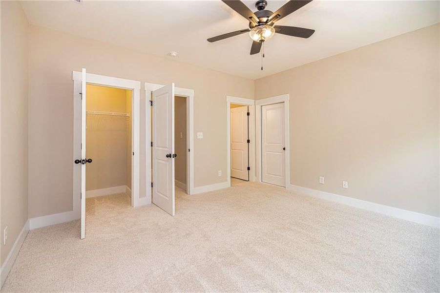 Spacious, unfurnished interior of a new home in Platinum Ridge, Sharpsburg (Image 31).