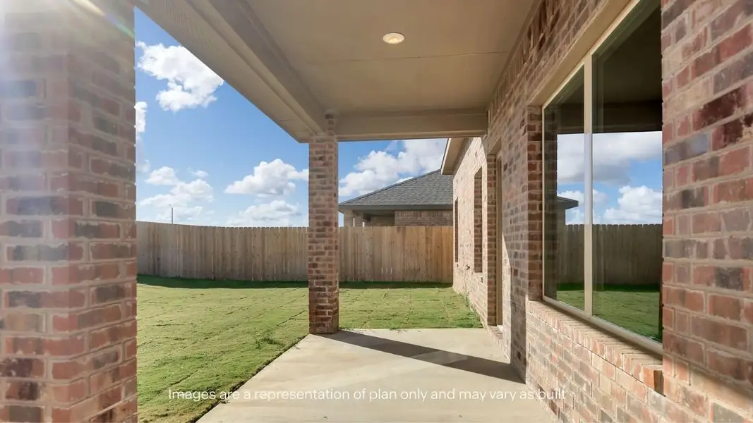 Exterior details and patio area of a home in Allen Farms, Lubbock (Image 3).