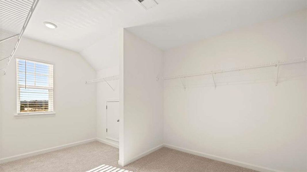 Spacious, unfurnished interior of a new home in Heritage Pointe, Senoia (Image 20).