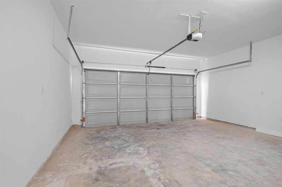 Attached 2 Car Garage