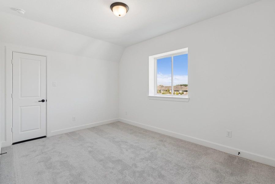 Spacious, unfurnished interior of a new home in ARTAVIA 45' Homesites, Conroe (Image 19).