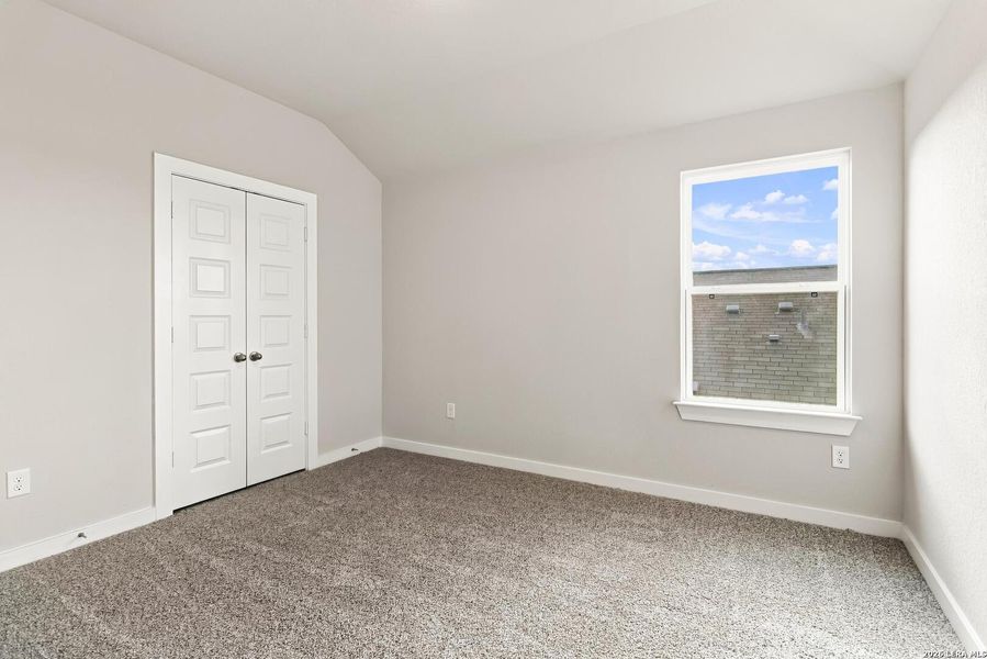 Spacious, unfurnished interior of a new home in Cordova Crossing, Seguin (Image 23).