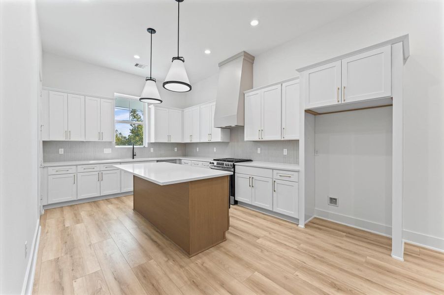 Furnished interior view inside a new home in , Houston (Image 17).