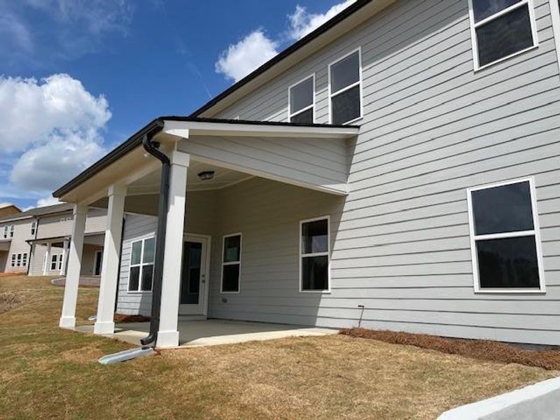 Exterior details and patio area of a home in Ponderosa Farms Estates, Gainesville (Image 3).