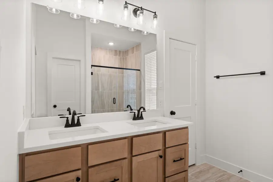 Furnished interior view inside a new home in Meridiana, Manvel (Image 6).