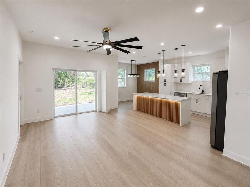 Spacious, unfurnished interior of a new home in , Brooksville (Image 10).