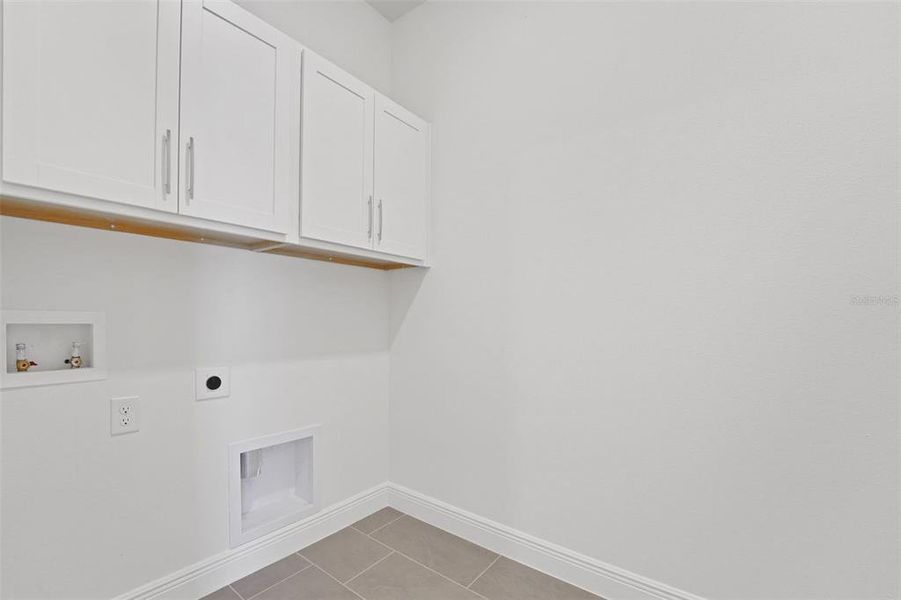 Spacious, unfurnished interior of a new home in Seaire, Parrish (Image 29). Spacious, unfurnished interior of a new home in Seaire, Parrish (Image 29).