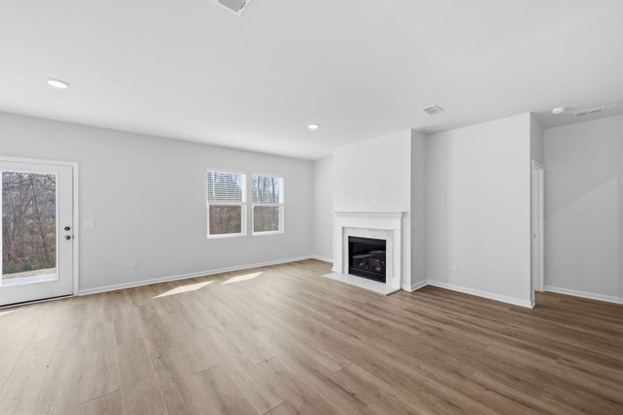 Spacious, unfurnished interior of a new home in Grand Arbor, Blythewood (Image 20).