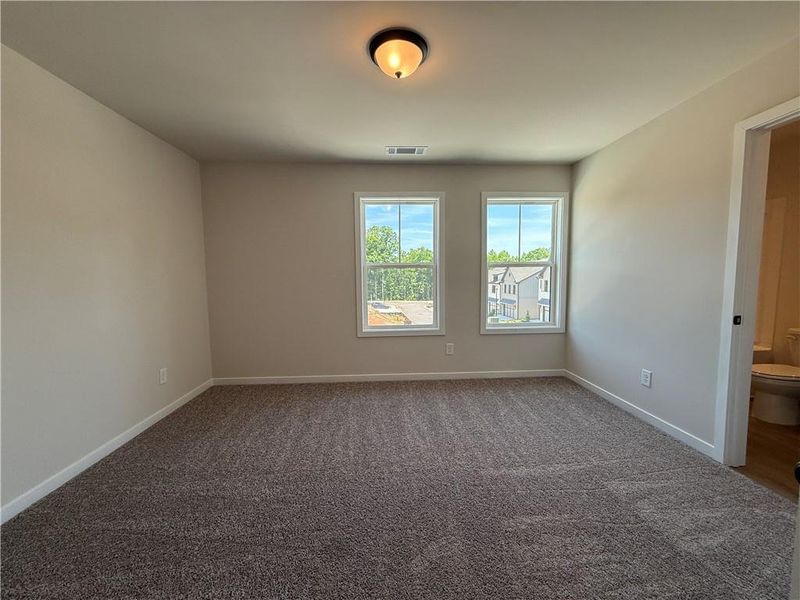 Spacious, unfurnished interior of a new home in The Towns at Auburn Station East, Auburn (Image 9).