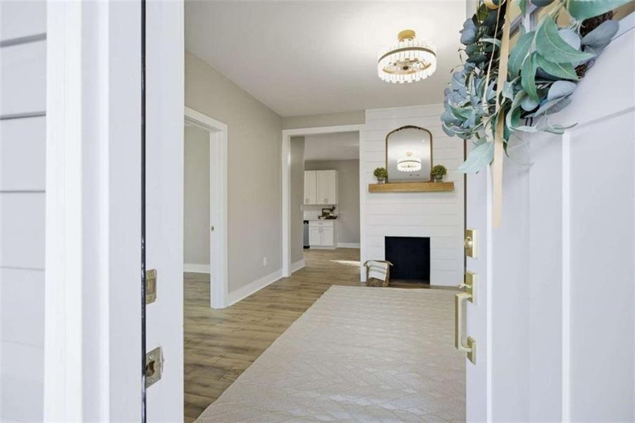 Spacious, unfurnished interior of a new home in , Temple (Image 19).