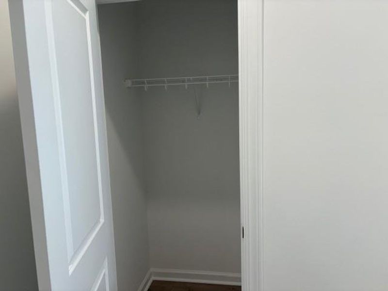 Image 36 of a home in Millcroft Townhomes.