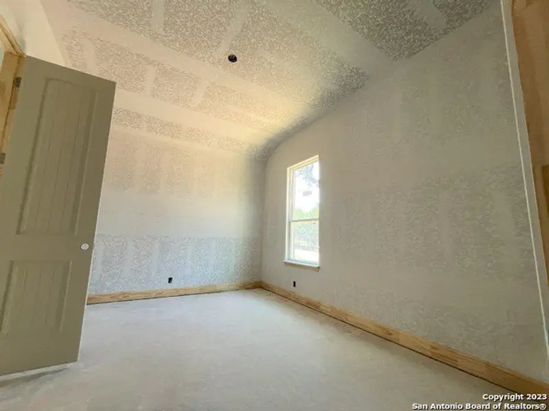 Spacious, unfurnished interior of a new home in Sunday Creek at Kinder Ranch, San Antonio (Image 16). Spacious, unfurnished interior of a new home in Sunday Creek at Kinder Ranch, San Antonio (Image 16).