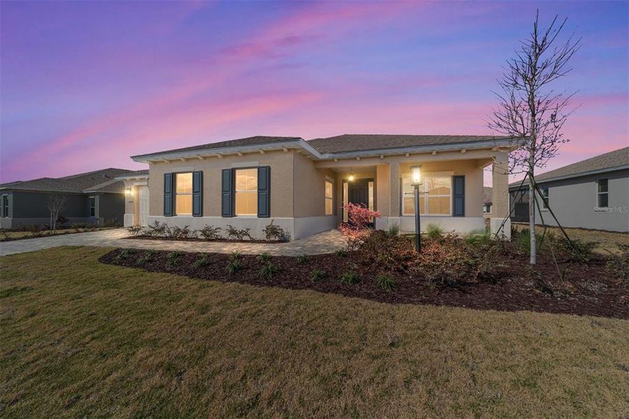 Exterior details and patio area of a home in , Ocala (Image 22).