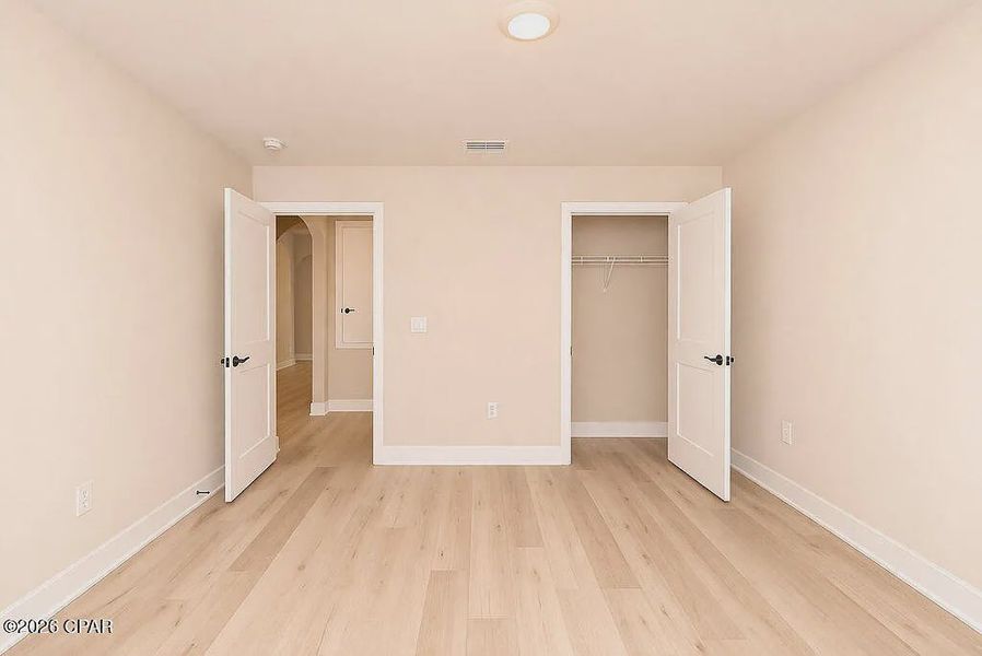 Spacious, unfurnished interior of a new home in College Station, Panama City (Image 22).