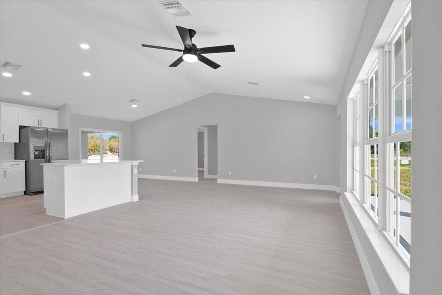 32-GG3A1280 32-GG3A1280