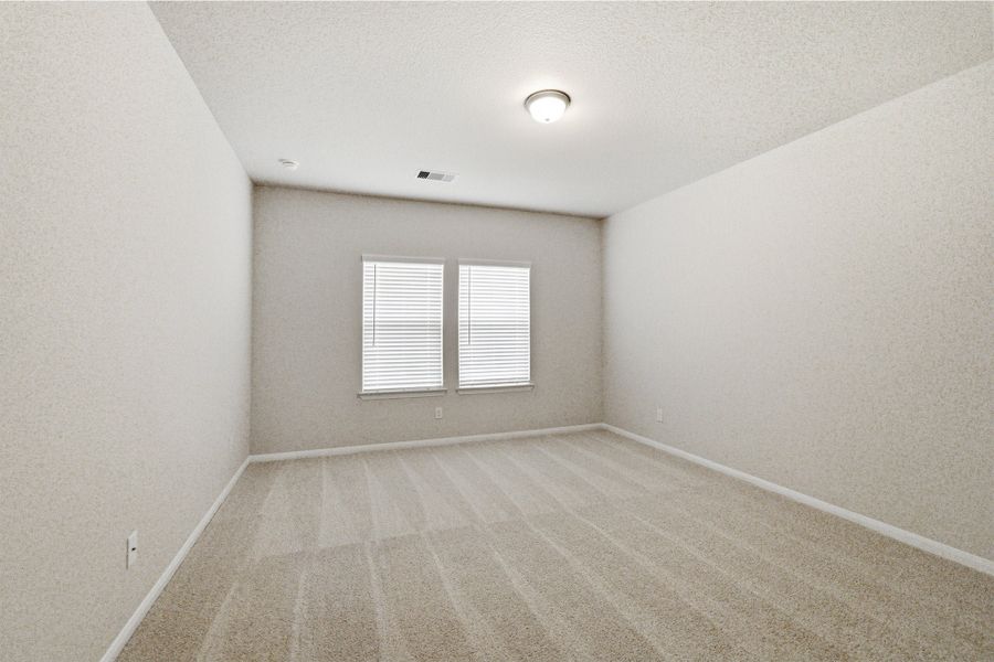 Spacious, unfurnished interior of a new home in Pearlbrook, Texas City (Image 26).