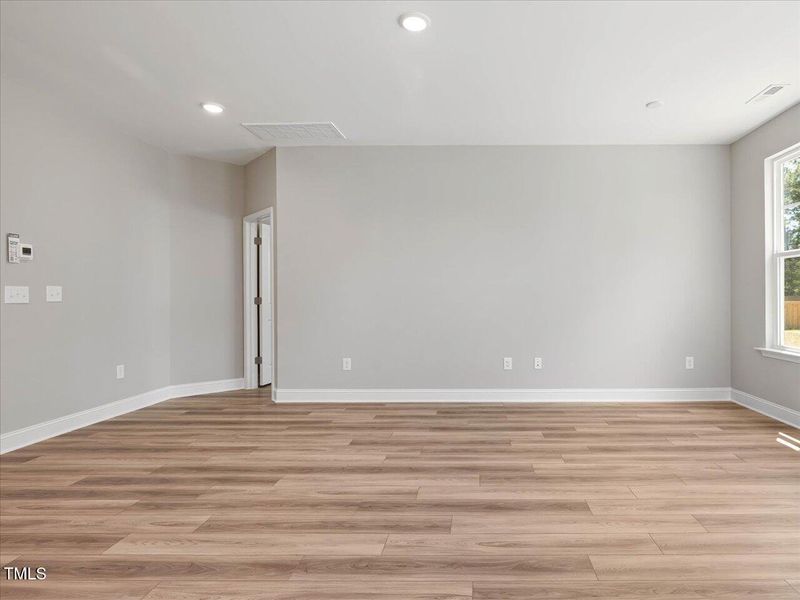 22-022-Lot08-HoneycuttHills-Middleton-20