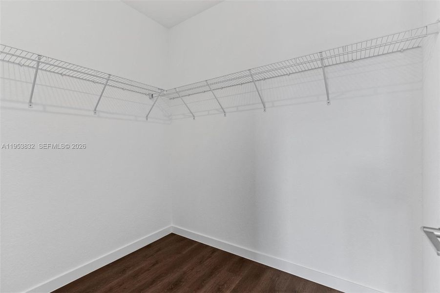 Spacious, unfurnished interior of a new home in , Homestead (Image 32).