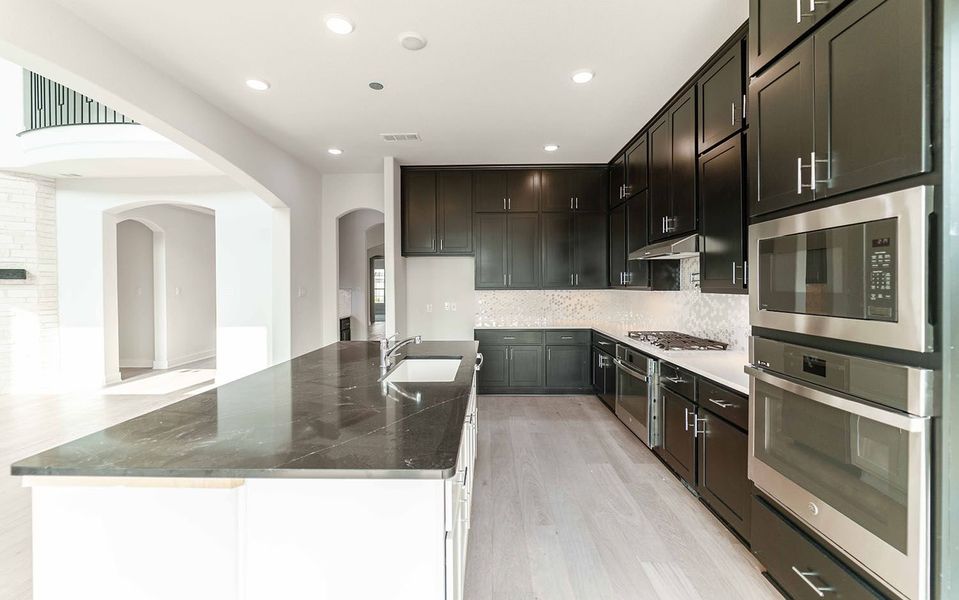 Furnished interior view inside a new home in Sonoma Verde, Rockwall (Image 5). Furnished interior view inside a new home in Sonoma Verde, Rockwall (Image 5).