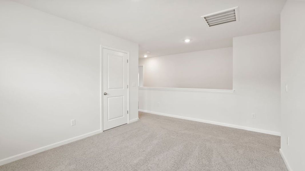 Spacious, unfurnished interior of a new home in Bentley Park, Greenwood (Image 36). Spacious, unfurnished interior of a new home in Bentley Park, Greenwood (Image 36).