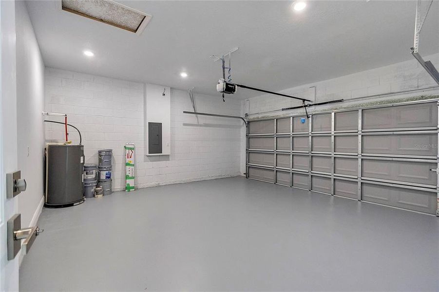 Spacious, unfurnished interior of a new home in , Ocala (Image 39). Spacious, unfurnished interior of a new home in , Ocala (Image 39).