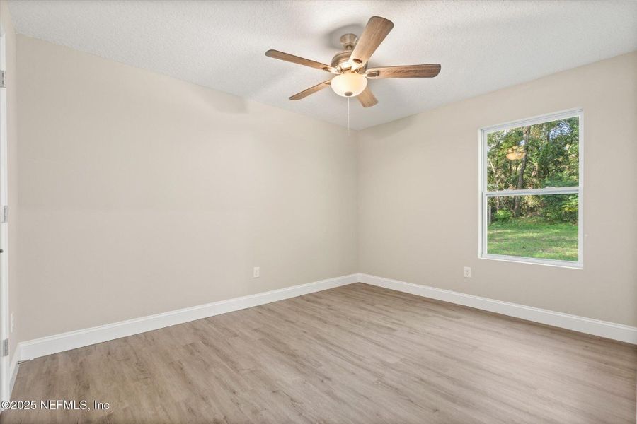 Spacious, unfurnished interior of a new home in , Interlachen (Image 17).