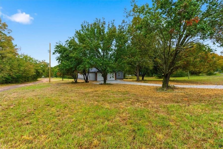 Image 36 of a home in .