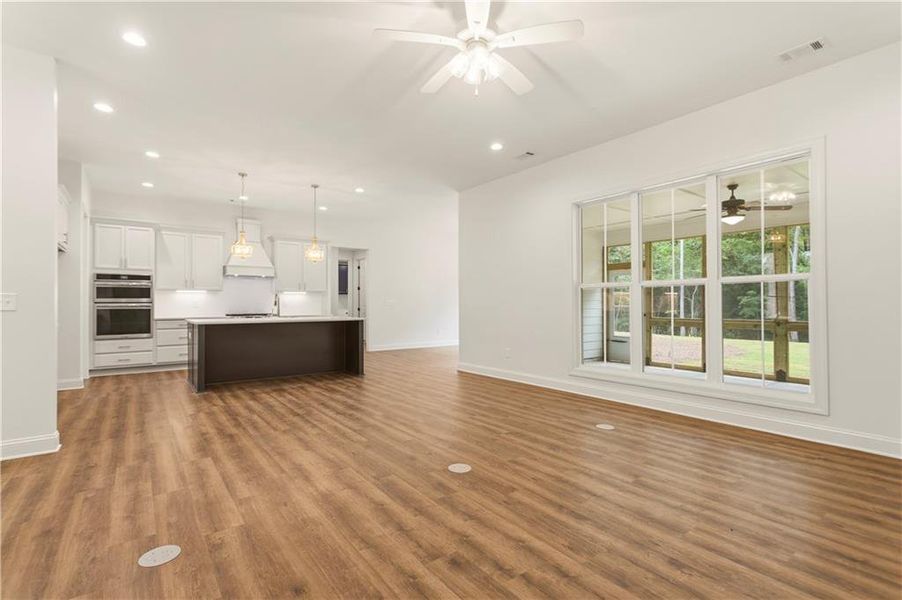 Spacious, unfurnished interior of a new home in , Carrollton (Image 20).