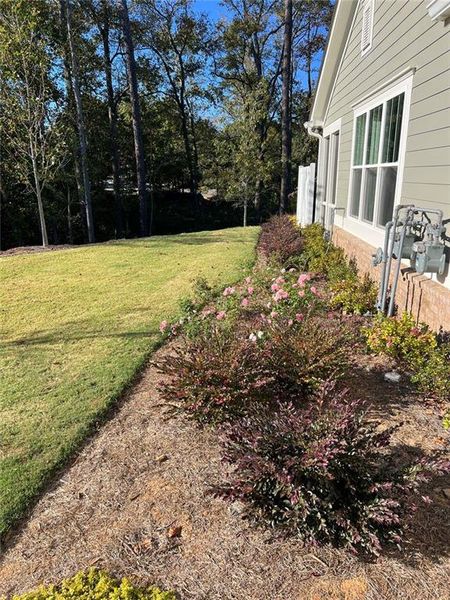 Exterior details and patio area of a home in , Cumming (Image 3).