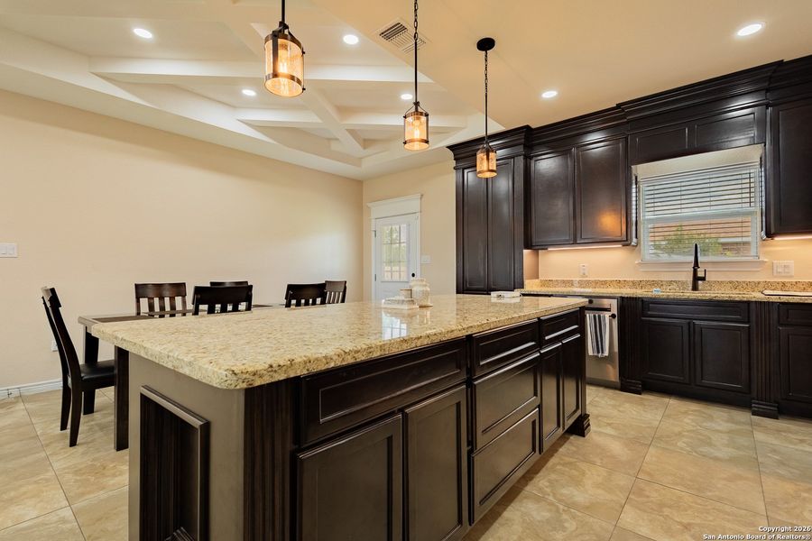 Furnished interior view inside a new home in , Uvalde (Image 11).