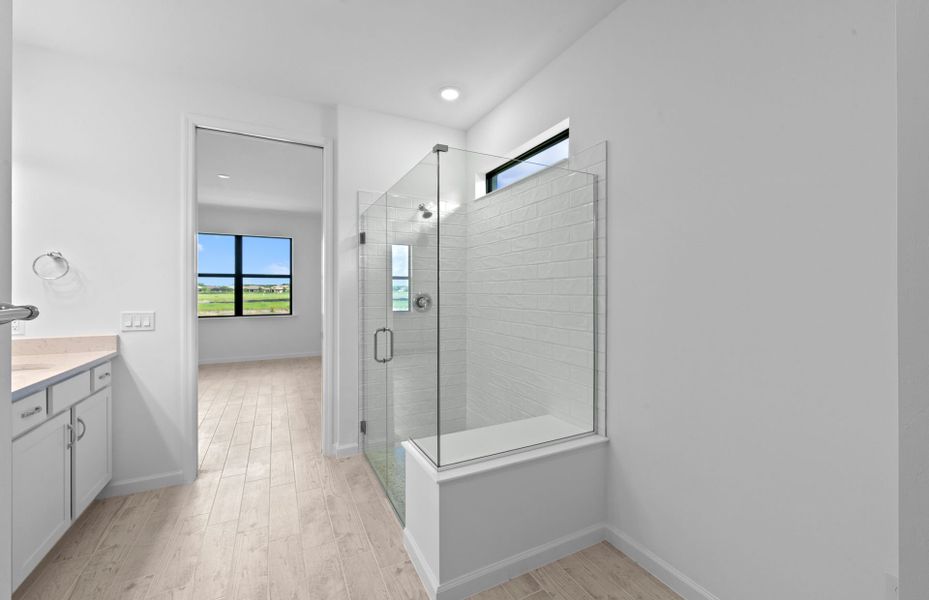 Furnished interior view inside a new home in Del Webb Naples, Immokalee (Image 10).