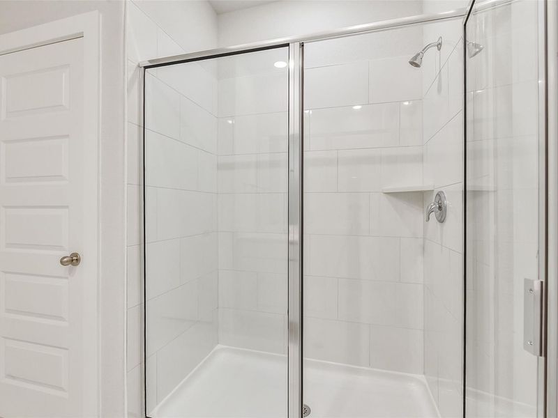 Image 37 of a home in Lakes at Black Oak.