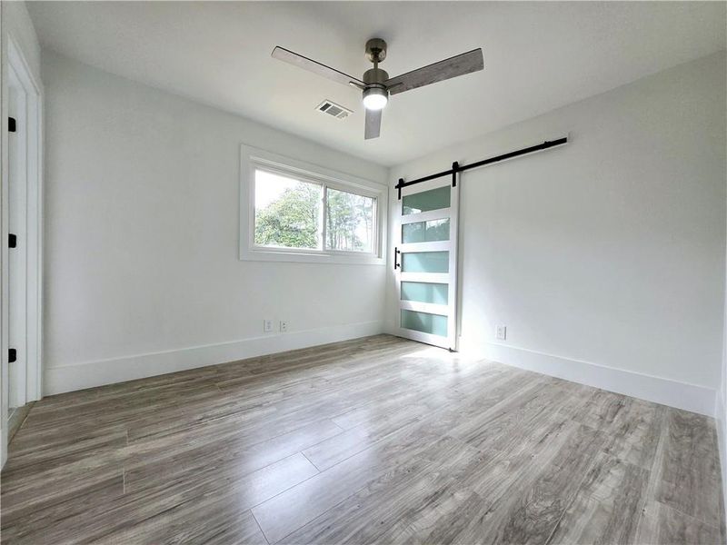 Spacious, unfurnished interior of a new home in , Decatur (Image 37).