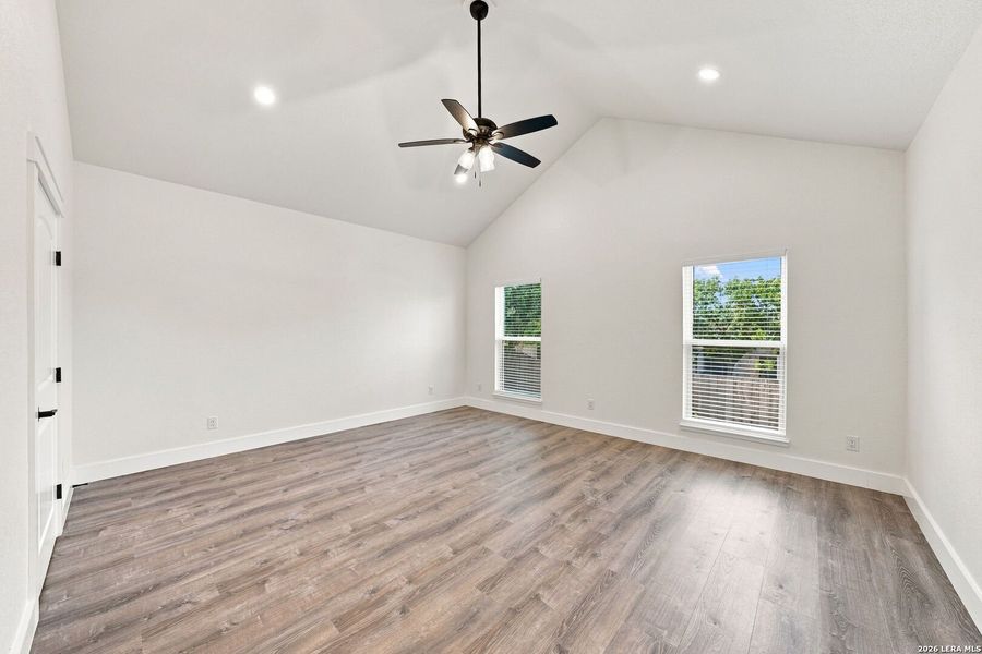 Spacious, unfurnished interior of a new home in , Kerrville (Image 18). Spacious, unfurnished interior of a new home in , Kerrville (Image 18).
