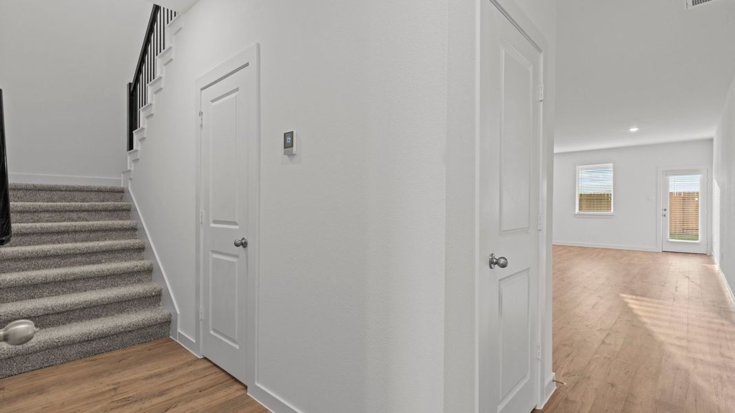 Spacious, unfurnished interior of a new home in Villarosa at Tamarron, Katy (Image 24).