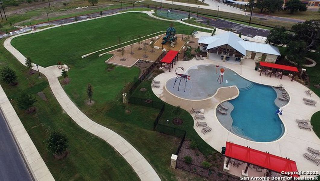 Community amenities in Redbird Ranch, San Antonio (Image 26).