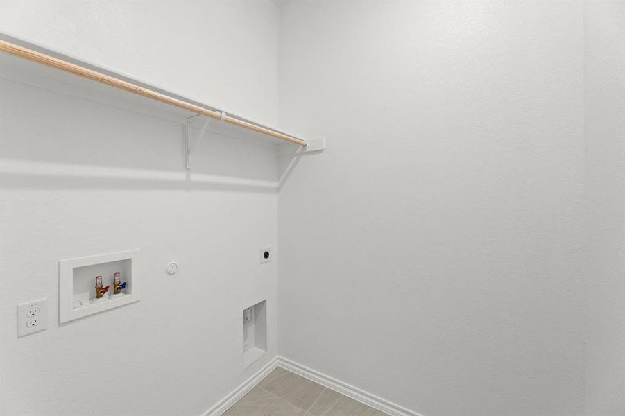 1141 Avery-Utility-1