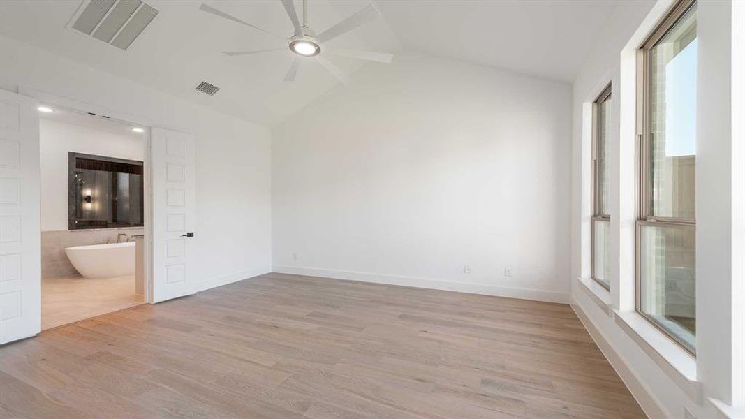 Spacious, unfurnished interior of a new home in Fields 50', Frisco (Image 21). Spacious, unfurnished interior of a new home in Fields 50', Frisco (Image 21).